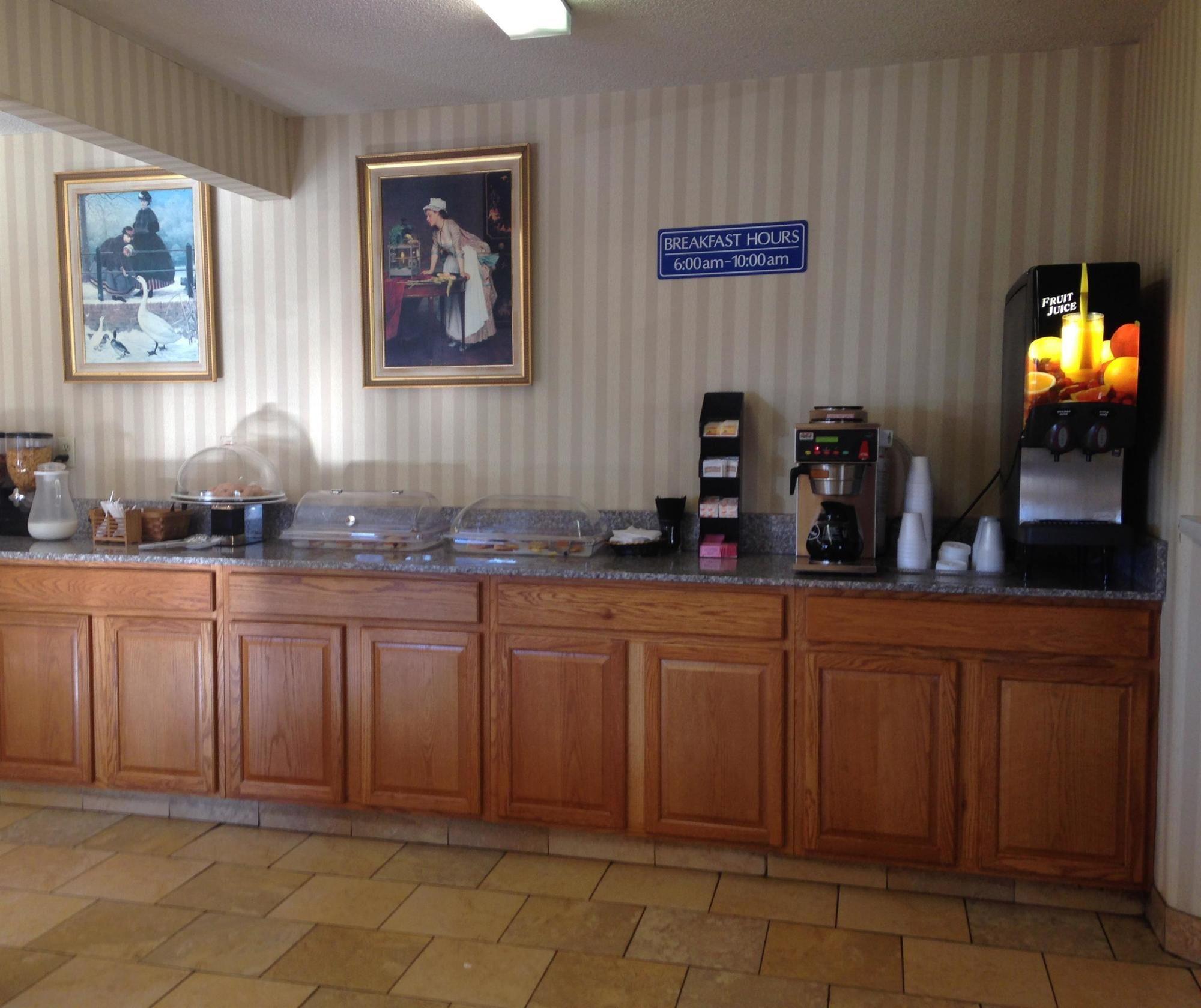 Rodeway Inn Columbus Esterno foto