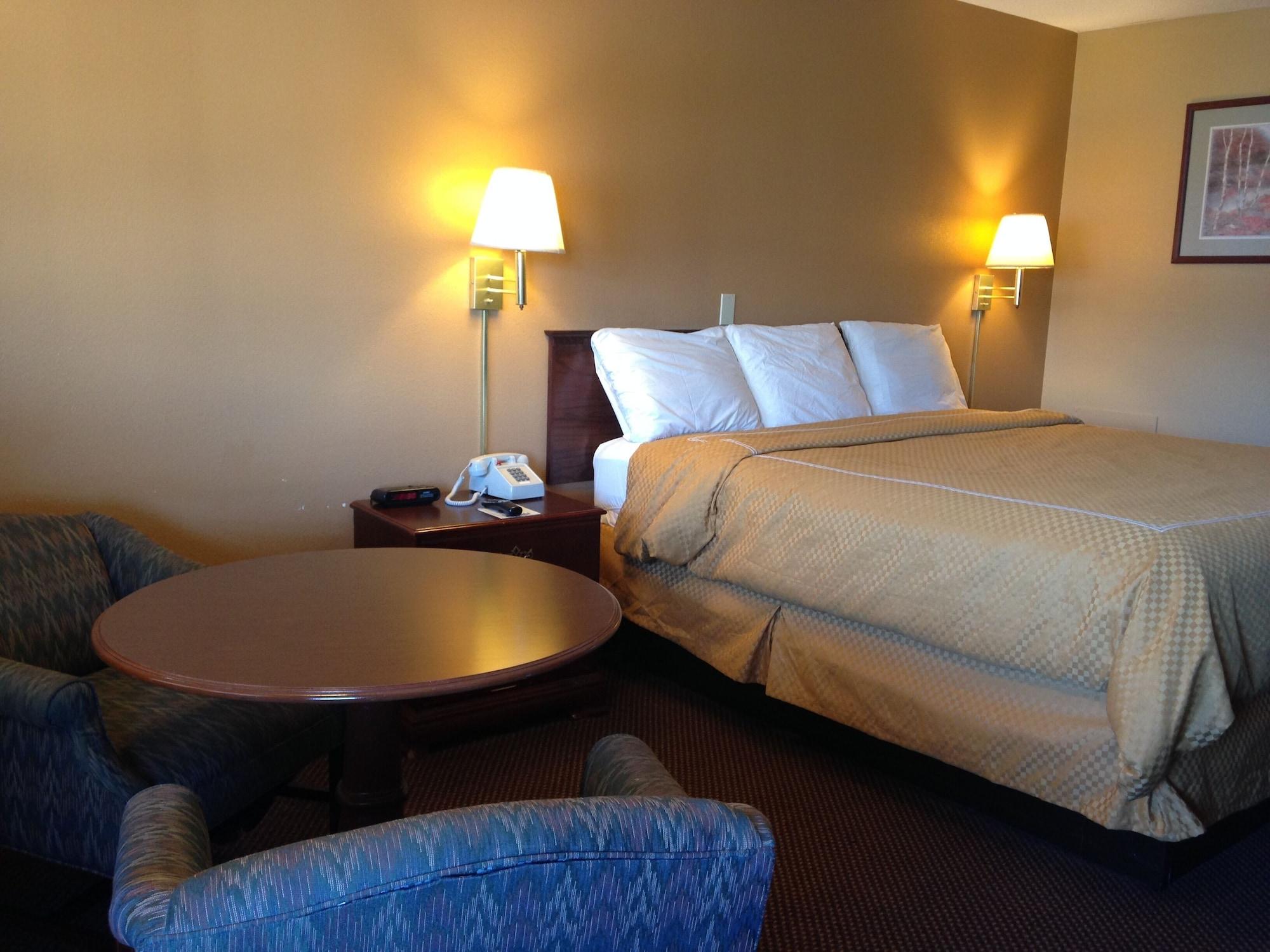 Rodeway Inn Columbus Esterno foto